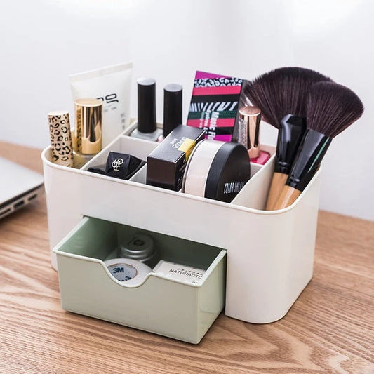 Makeup Organiser – Keep Your Beauty Essentials Perfectly Sorted
